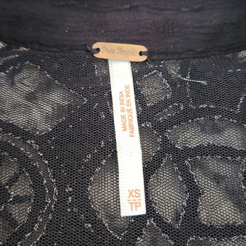 FREE PEOPLE Canyon Rose Embroidered Boho Hi Lo Blouse Black Whimsigoth Grunge XS - Picture 11 of 15